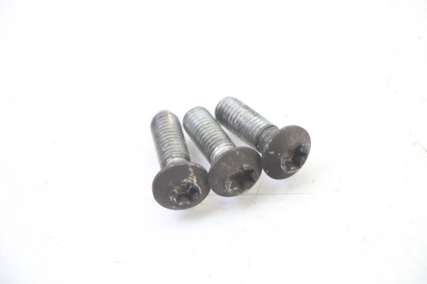 photo de REMSCHIJF BOUT PEUGEOT VIVACITY NEW 2T 50 (2008 - 2017) - Hoofdaanzicht