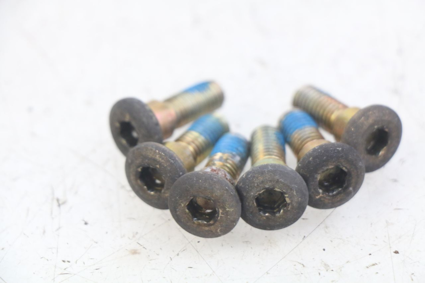 photo de REMSCHIJF BOUT DAELIM VL DAYSTAR 125 (2000 - 2011) - Andere kijkhoek