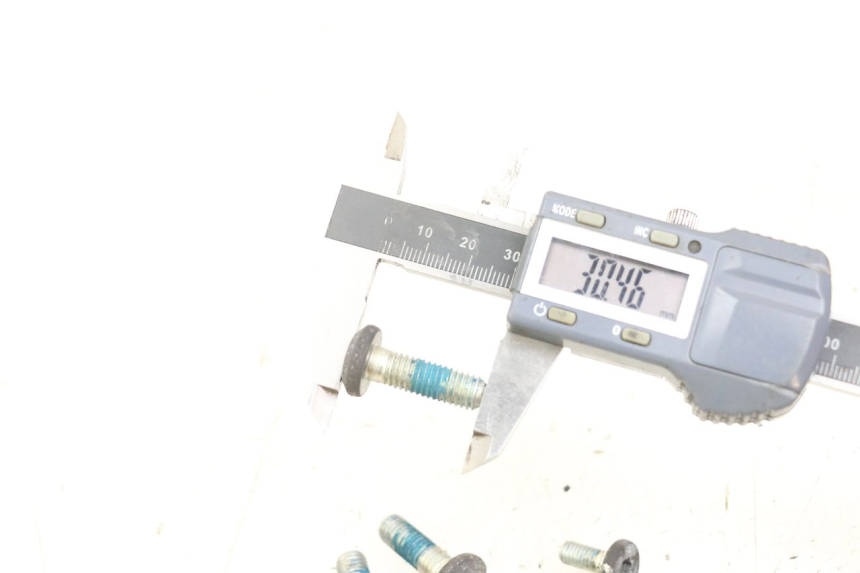 photo de REMSCHIJF BOUT YAMAHA XMAX X-MAX 125 (2006 - 2009) - Andere kijkhoek