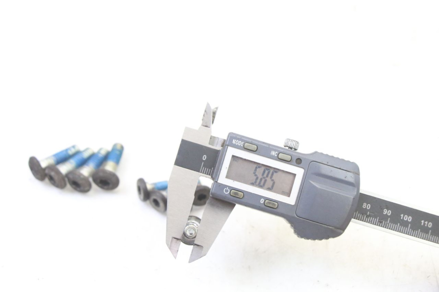 photo de REMSCHIJF BOUT YAMAHA XMAX X-MAX 125 (2006 - 2009) - Bevestigingspunten