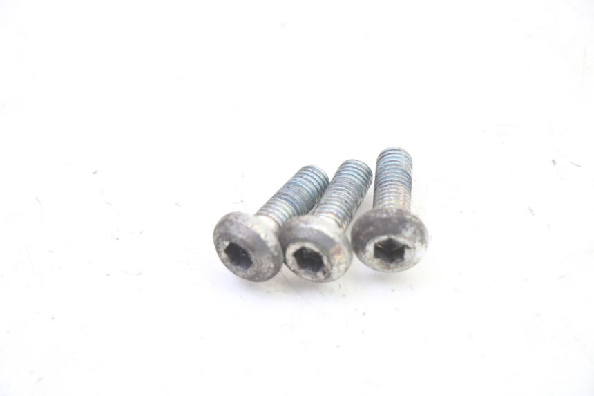 photo de REMSCHIJF BOUT YAMAHA XMAX X-MAX 125 (2021 - 2025) - Detail van het onderdeel