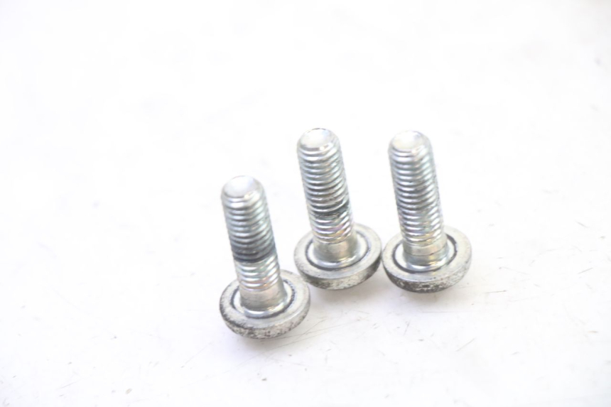 photo de REMSCHIJF BOUT YAMAHA XMAX X-MAX 125 (2021 - 2025) - Zoom op gebruiksstaat