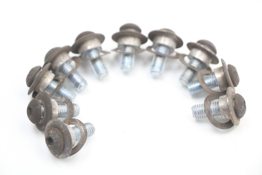 photo de REMSCHIJF BOUT PIAGGIO X10 125 (2012 - 2017) - Detail van het onderdeel