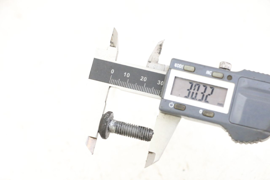 photo de REMSCHIJF BOUT YAMAHA XJN DIVERSION 600 (2000 - 2003) - Detail van het onderdeel