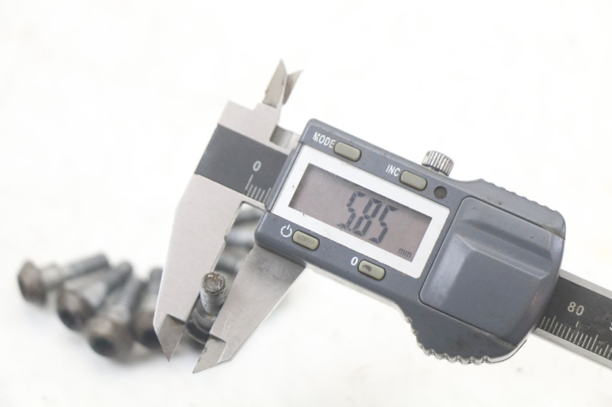 photo de REMSCHIJF BOUT YAMAHA FZ1 FAZER 1000 (2007 - 2009) - Zoom op gebruiksstaat