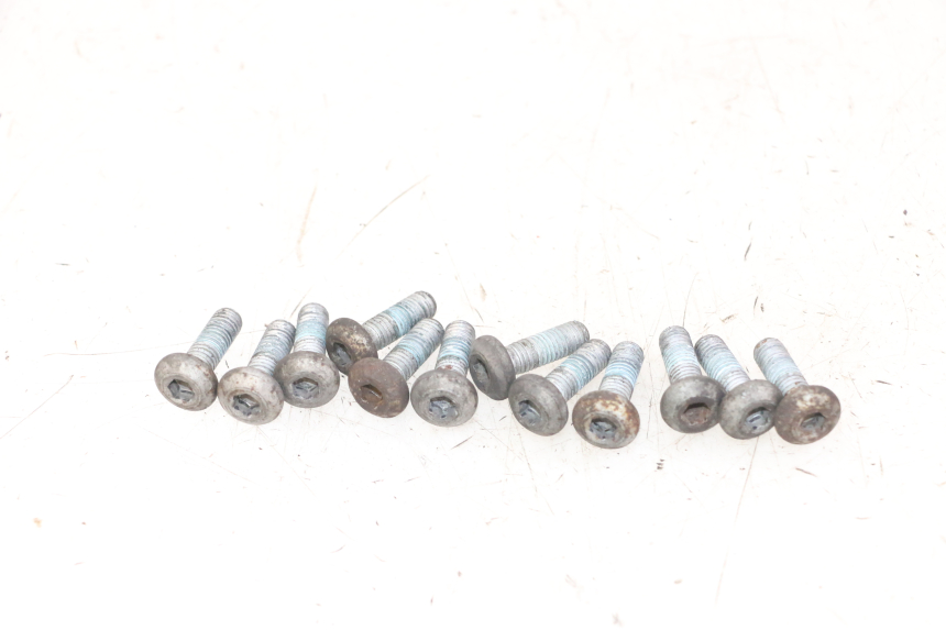 photo de REMSCHIJF BOUT YAMAHA FZS FAZER 600 (2001 - 2003) - Hoofdaanzicht