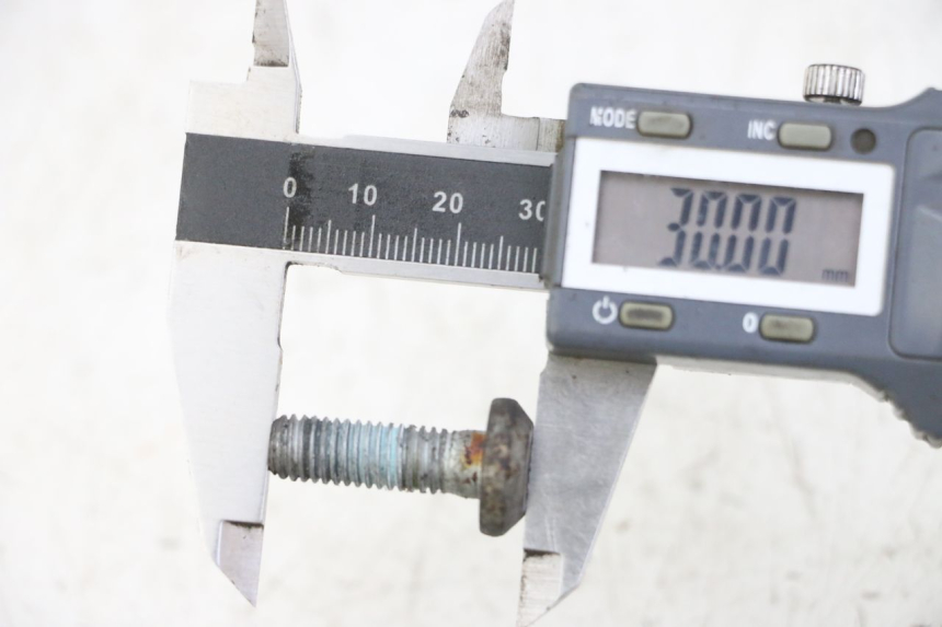 photo de REMSCHIJF BOUT YAMAHA FZS FAZER 600 (2001 - 2003) - Detail van het onderdeel