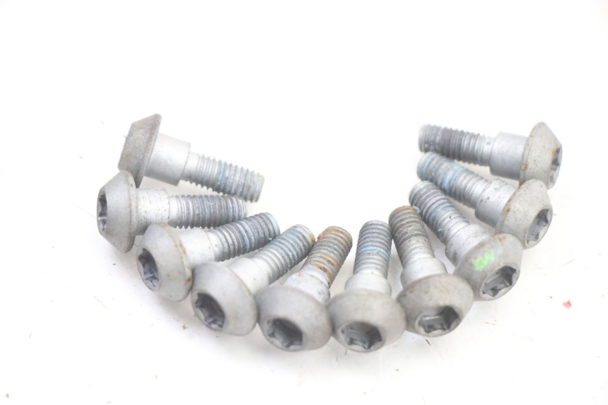 photo de REMSCHIJF BOUT YAMAHA TRACER 7 700 (2020 - 2024) - Zoom op gebruiksstaat