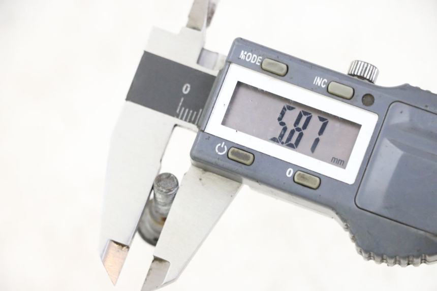 photo de REMSCHIJF BOUT YAMAHA XJ6 600 (2008 - 2016) - Detail van het onderdeel