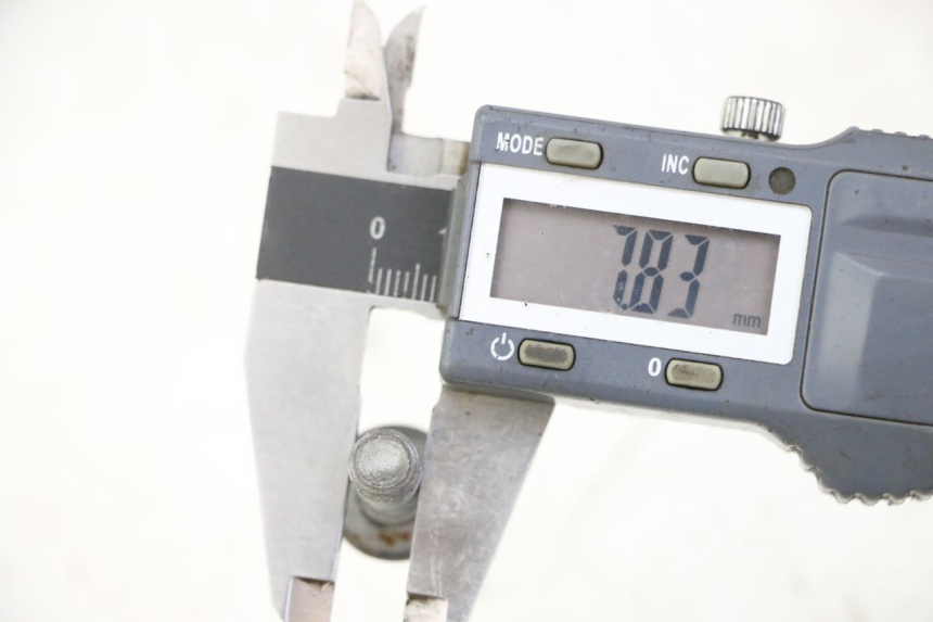 photo de REMSCHIJF BOUT YAMAHA XJ6 600 (2008 - 2016) - Technische close-up