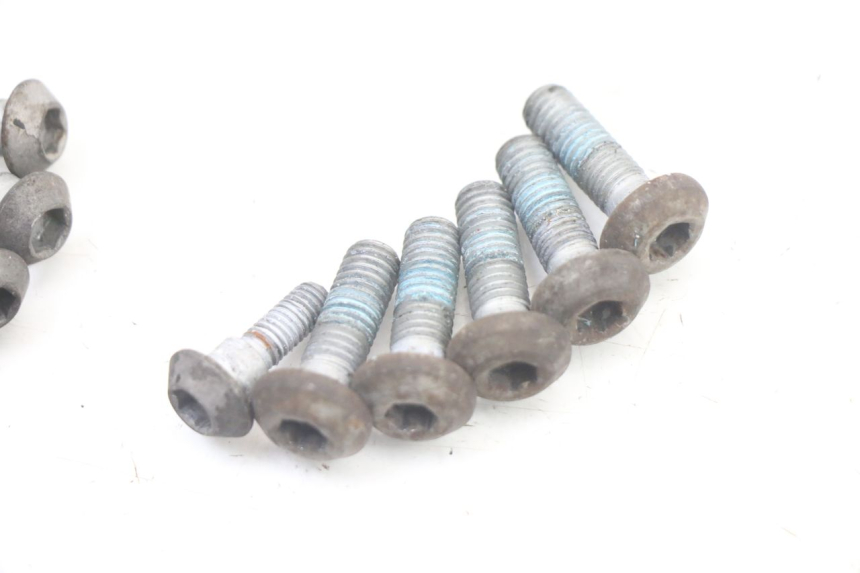 photo de REMSCHIJF BOUT YAMAHA XJ6 600 (2008 - 2016) - Staat van het oppervlak