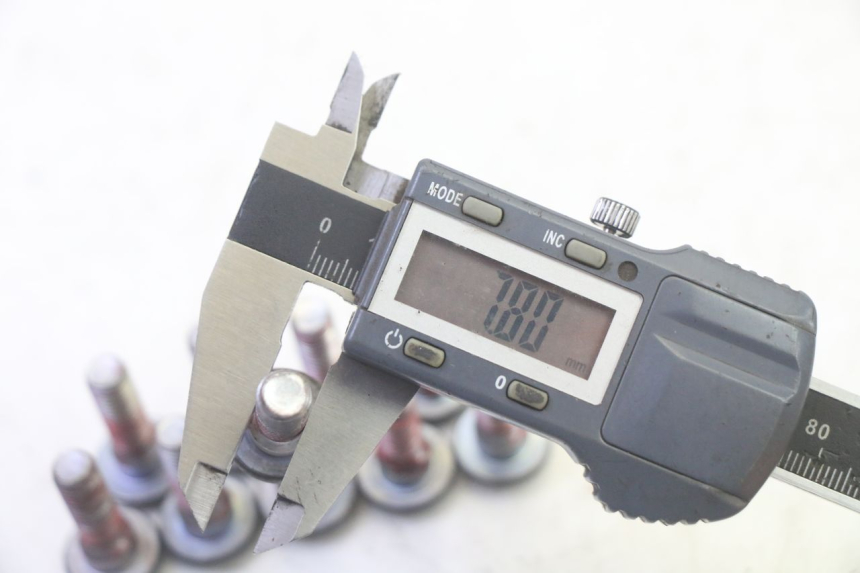 photo de REMSCHIJF BOUT KAWASAKI ZR 7 750 (1999 - 2004) - Technische close-up