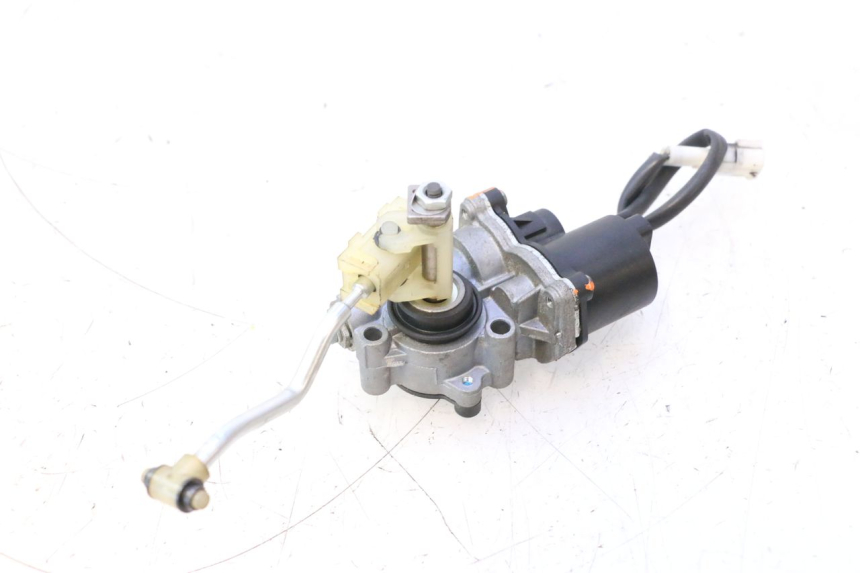photo de LUCHTROOSTERS YAMAHA YZF R6 600 (2008 - 2009) - Hoofdaanzicht